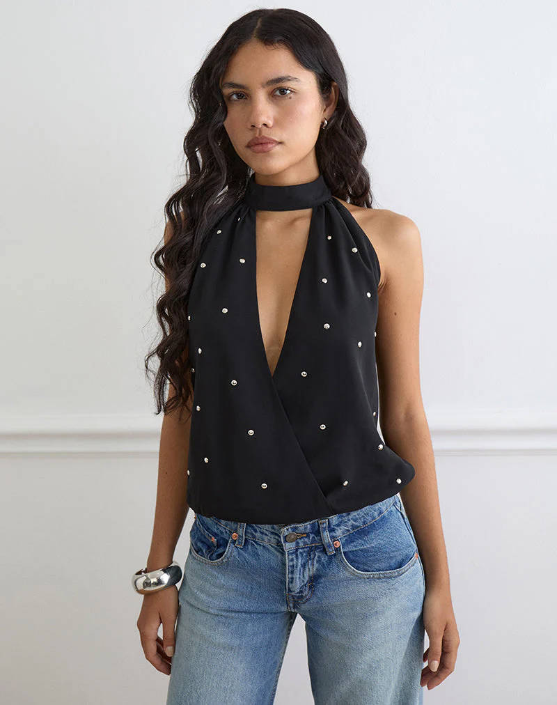 HALTERNECK TOPS